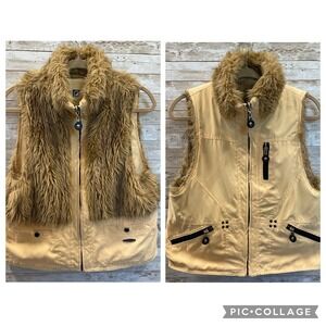 Jamie Sadock Womens M Vest Reversible Faux Fur Zip‎ Front Ecru Peach Pockets